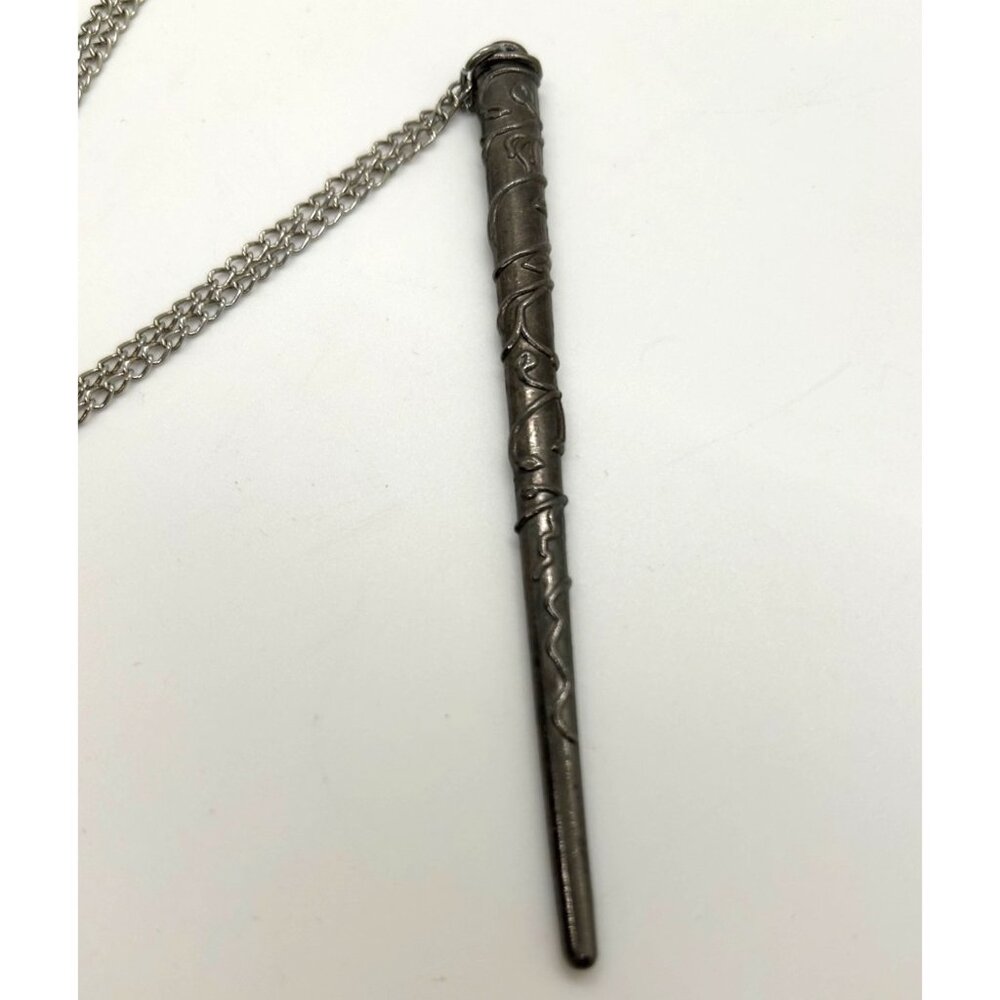 Magic Wand Necklace Silvertone Vine Leaf Pendant Wizard Witch Cosplay Costume